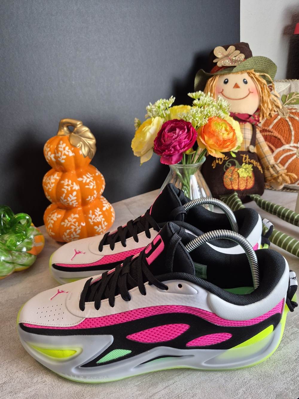 Nike Air Jordan Womens White Pink Black Neon Green Shoes.New in Box! Size 12.5